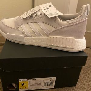 Adidas Boston SuperxR1 Mens 9.5 All White